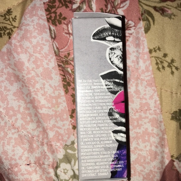 Urban Decay VICE lipstick - Picture 4 of 4